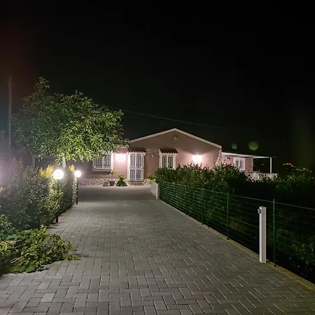 Il Limoneto Di Leo Villa Mascali Exterior photo